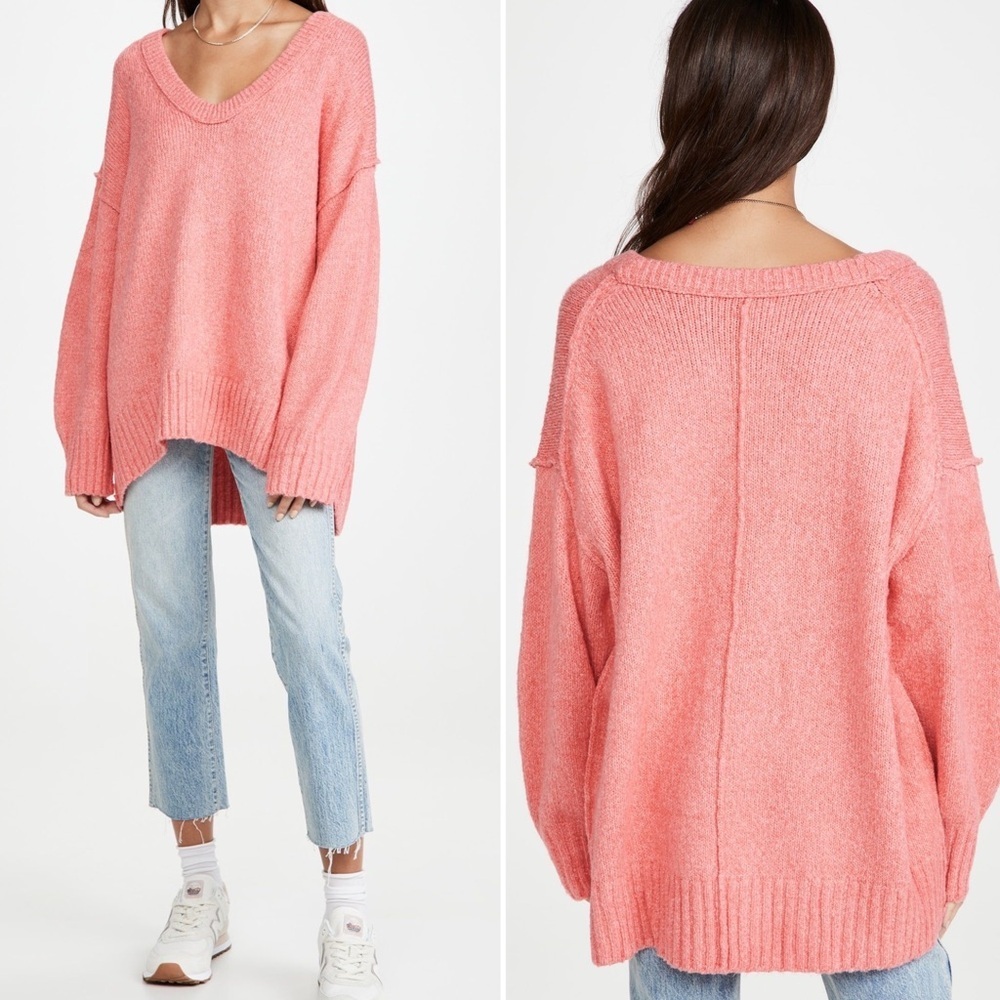 Free People Brookside Tunic Oversized V-Neck Sweater in Pink Size Medium